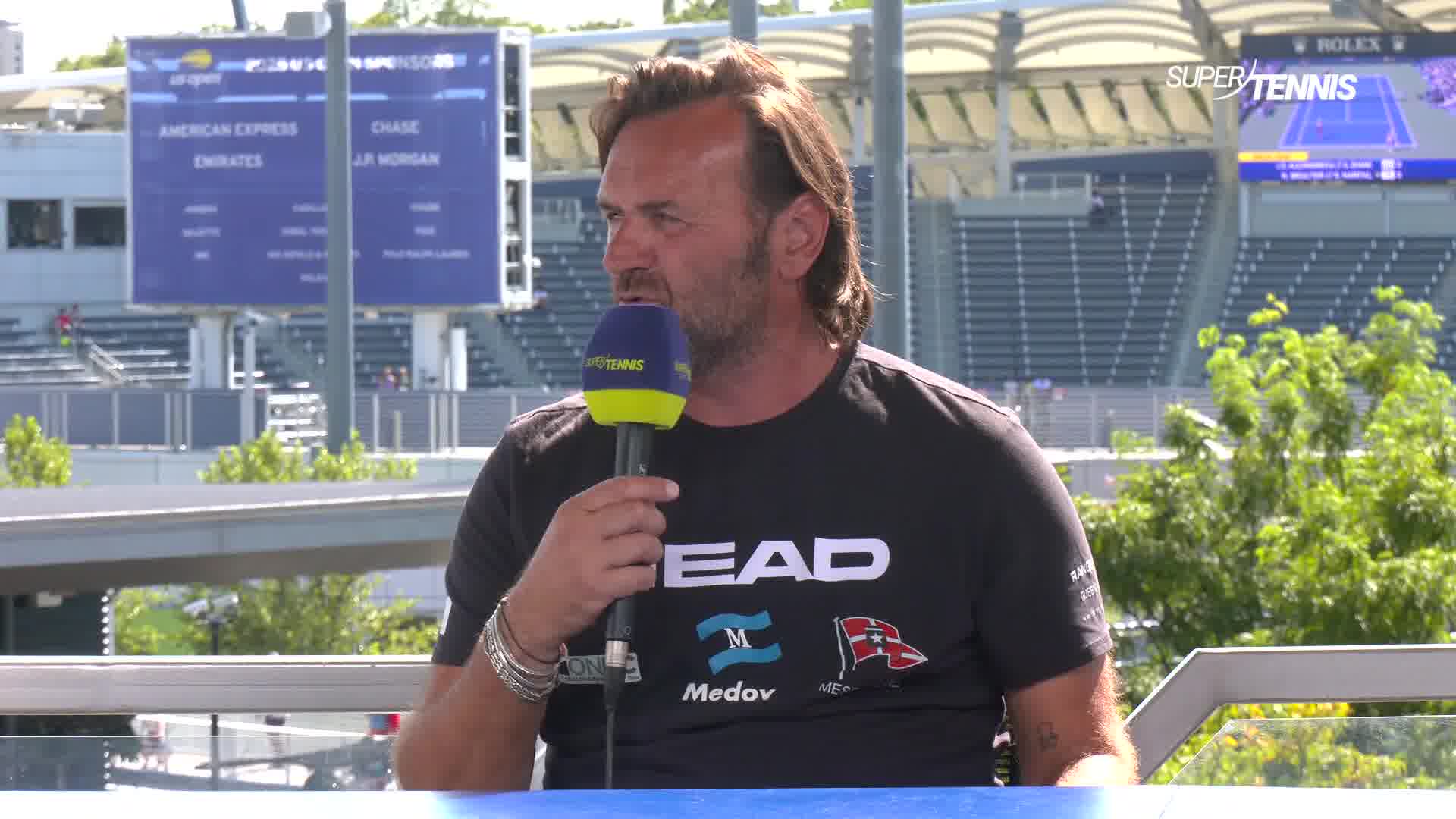 F1489585-4417-4A60-829C-E57F2B307C6B