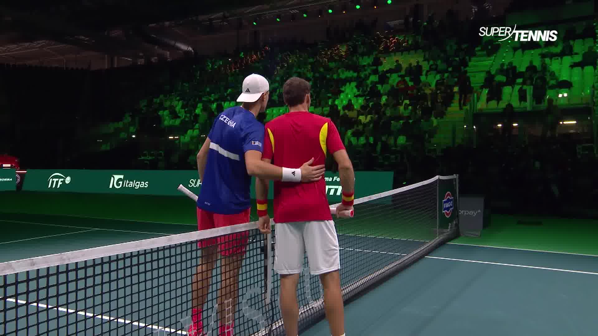 952EF809-1F16-4A72-B2CB-49CAF7A924BE