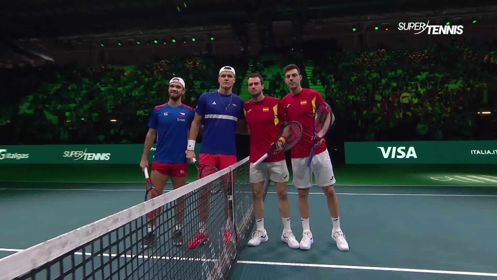 0C9614B0-317B-429C-8FDF-FBF16E6DADC4