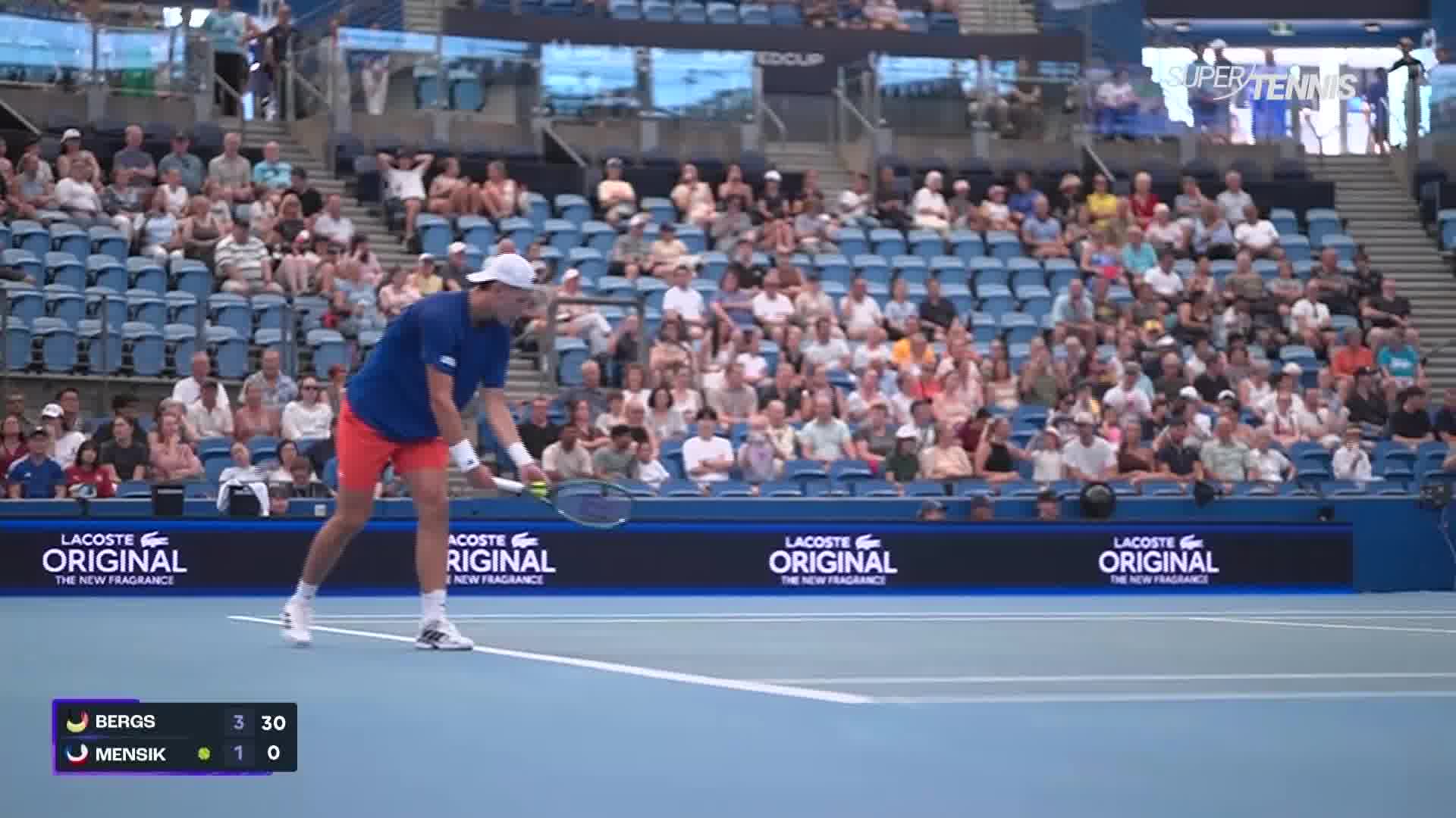 70661659-27B0-4807-9B9E-6671502D4792