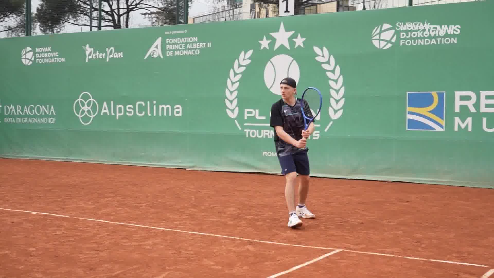 Peter Minakhin vuole farsi strada nel tennis dei grandi